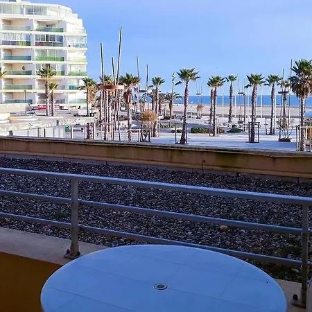 Διαμέρισμα F2 Entier Vue // Balcon + Parking *