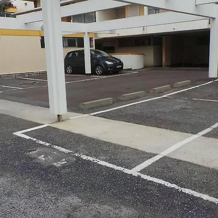 Appartamento F2 Entier Vue // Balcon + Parking